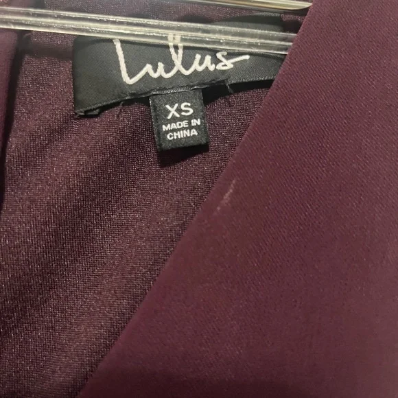 Lulu's cutout detail Dress - Picture 4 of 7